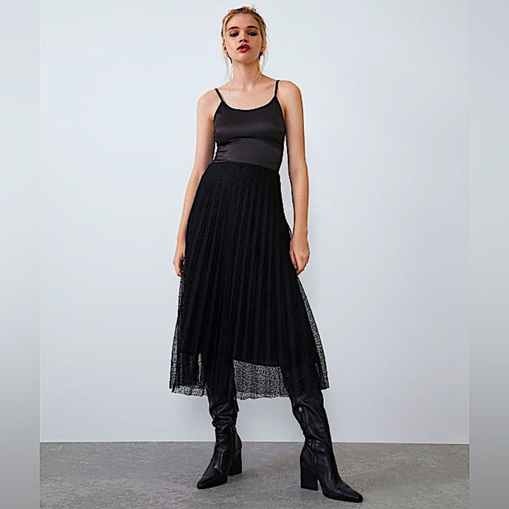 ZARA Dotted Pleated Tulle Skirt